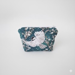 Kosmetická taštička s ptáčkem