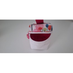 Kosmetická taštička ve tvaru kostky - malá